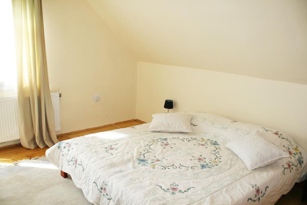 Casa Fortyogo Tîrgu Secuiesc Quarto foto