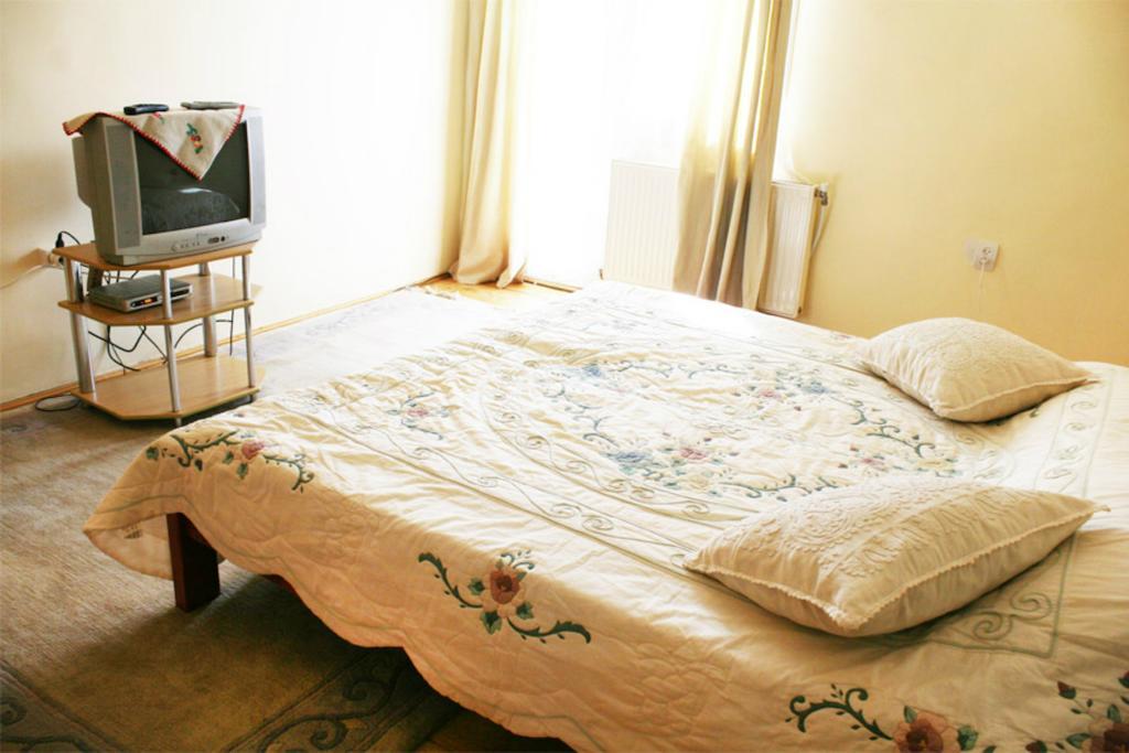 Casa Fortyogo Tîrgu Secuiesc Quarto foto